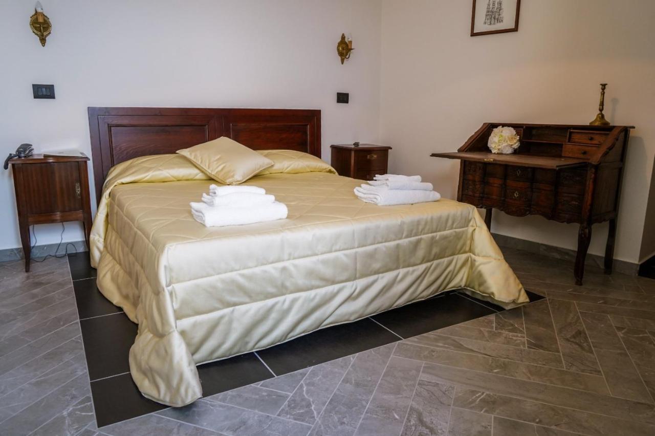 Palazzo Cestari Hotel Montesano sulla Marcellana Eksteriør billede