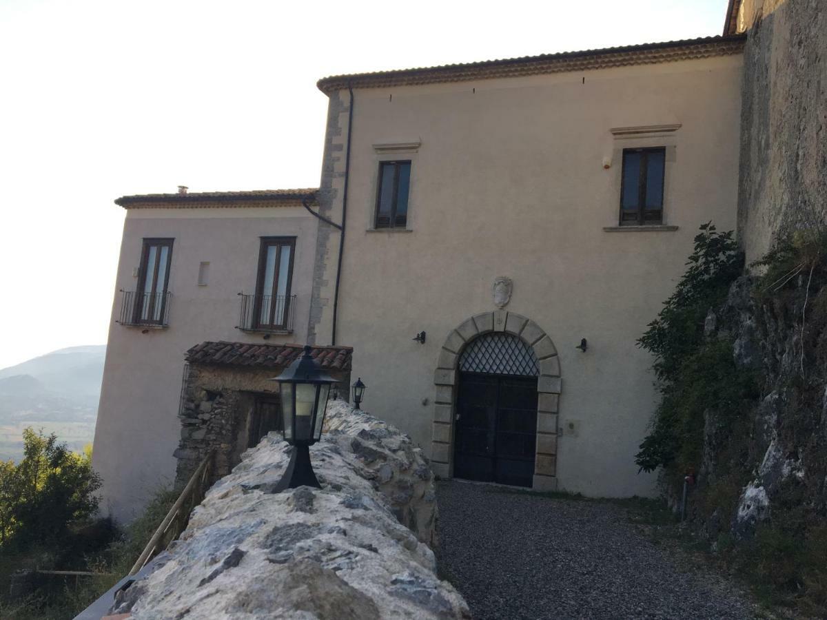 Palazzo Cestari Hotel Montesano sulla Marcellana Eksteriør billede